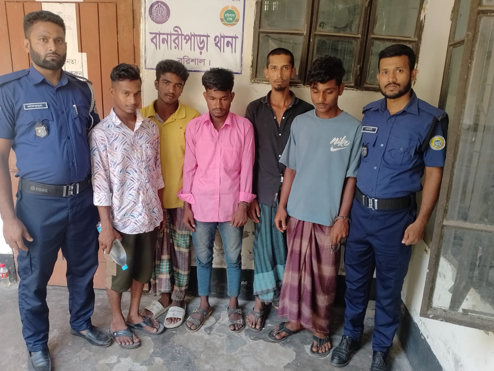 বানারীপাড়ায় ৫ মাদকসেবীকে মোবাইল কোর্টে সাজা