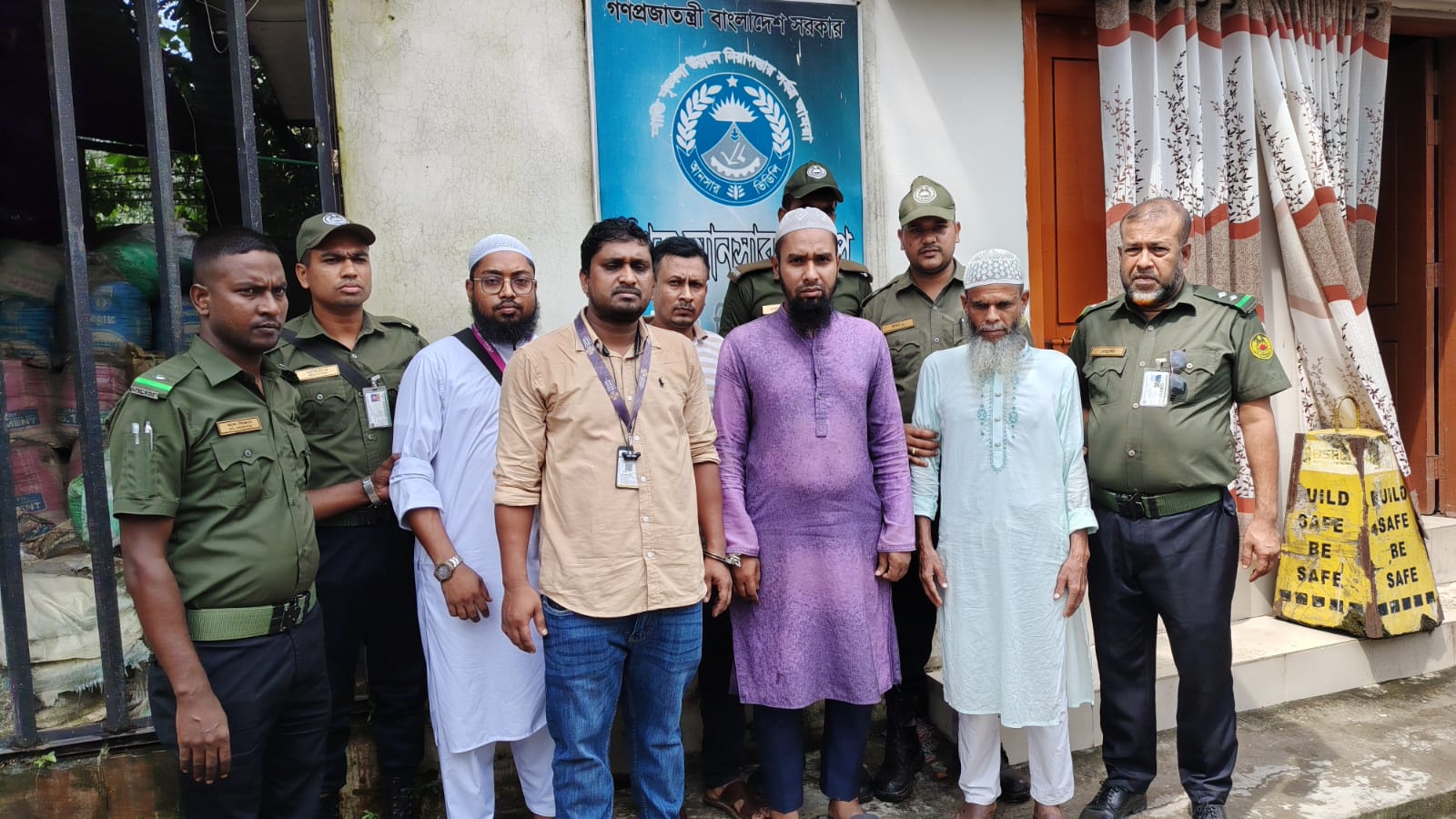 দালালমুক্ত বিআরটিএ গড়তে কঠোর অভিযান, মিরপুরে ৫ জনের জেল