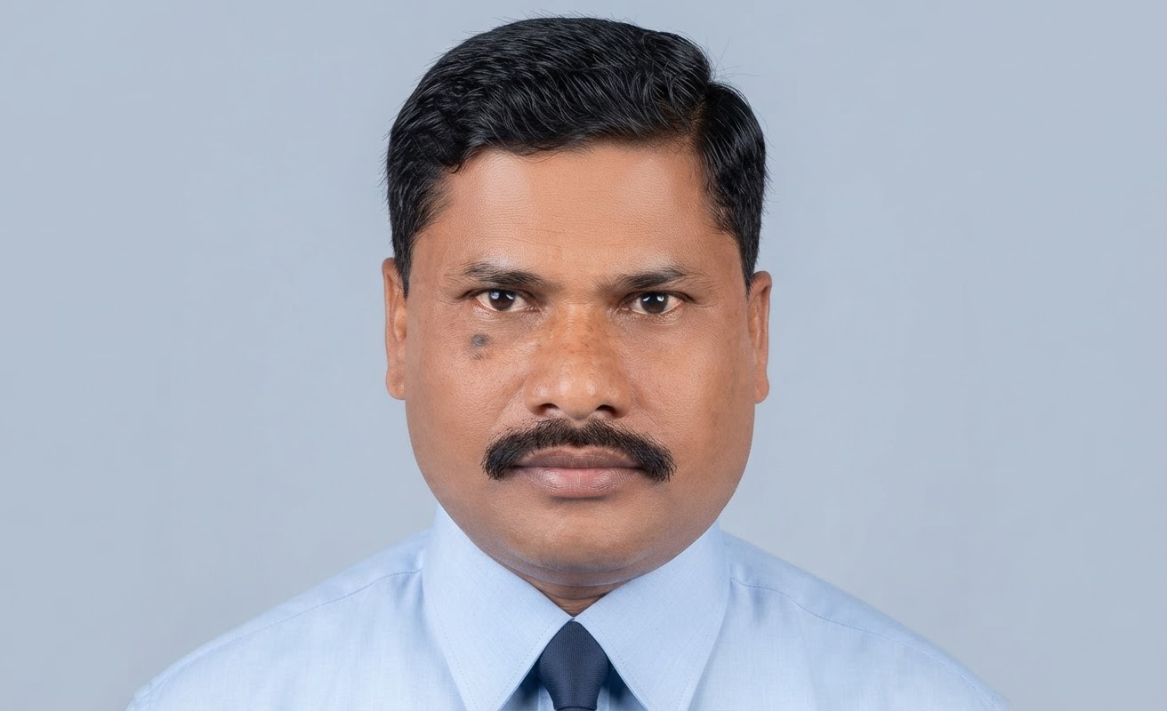 মিরপুরে লেগুনা স্ট্যান্ড দখল ঘিরে উত্তেজনা, বিপ্লবের অভিযোগ নিয়ে উঠছে নানা প্রশ্ন