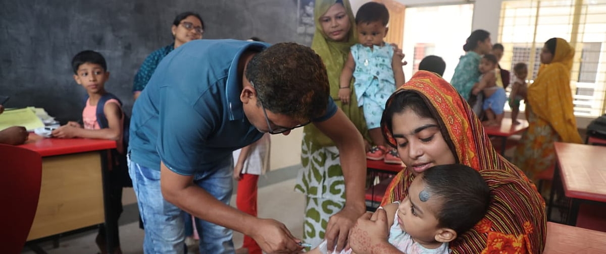দেশে প্রয়োজনীয় সব টিকা পাওয়া শিশুর হার কমছে