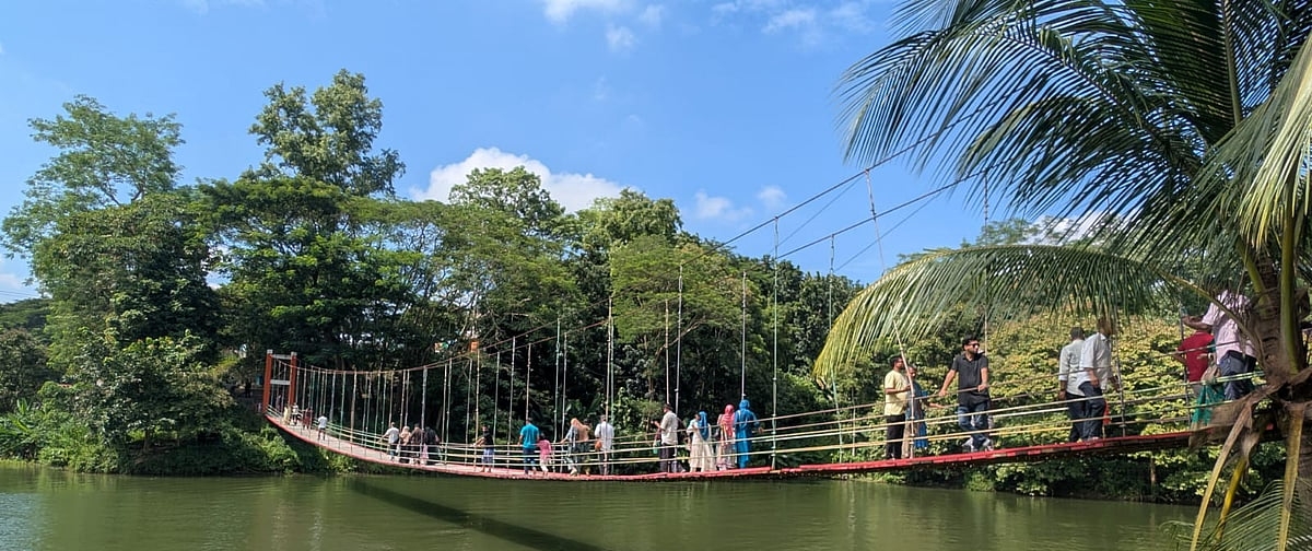 বান্দরবানে হোটেল–মোটেলে শতভাগ বুকিং, করোনা মহামারির পর সর্বোচ্চ পর্যটক