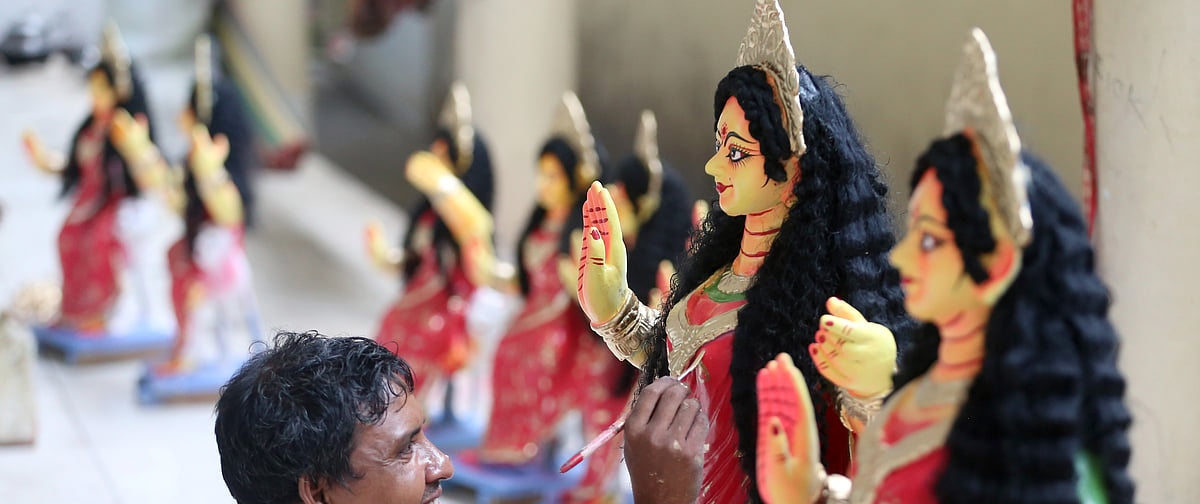 আজ লক্ষ্মীপূজা